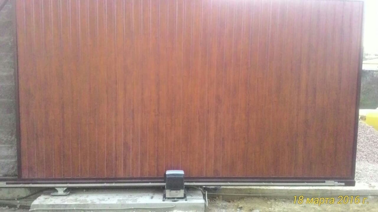 Профессиональная установка раздвижных ворот в Лабинске сотрудниками компании ПКФ Автоматика. быстро, надежно, недорого. Звоните!