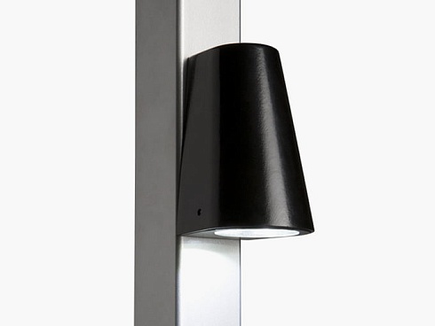 Заказать Элегантное LED-освещение Locinox (Бельгия) TRICONE для ворот, цвета zilver и 9005 (черный) в Лабинске
